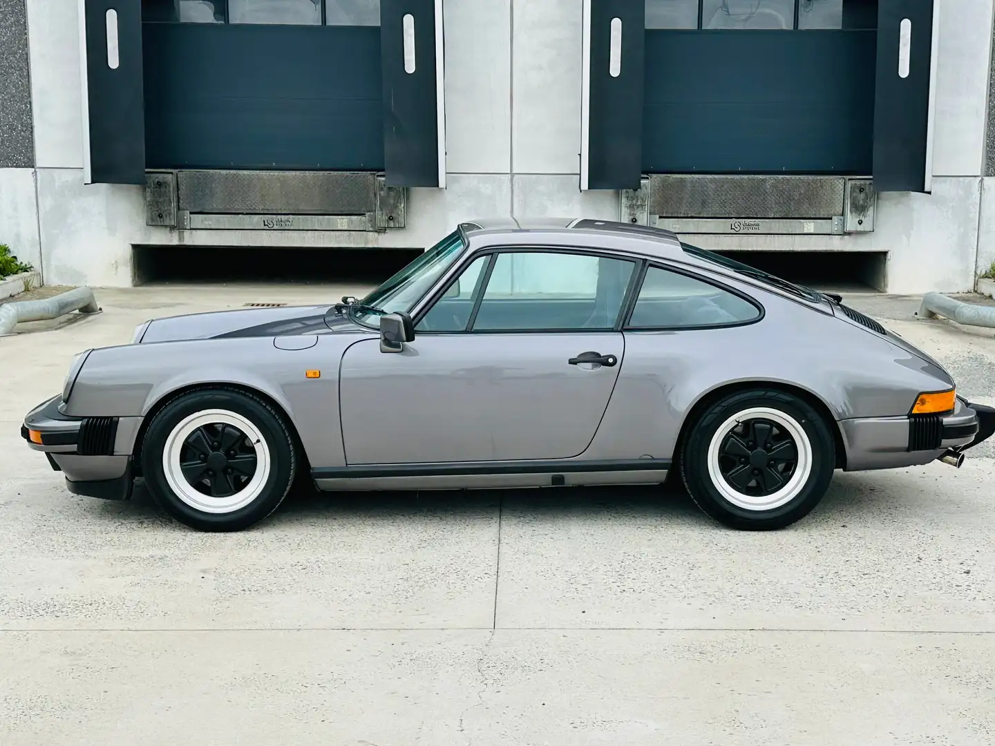 Porsche 911 911 3.2 Carrera europees Gris - 2