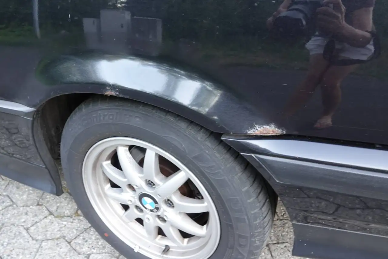 BMW 320i, foto 6