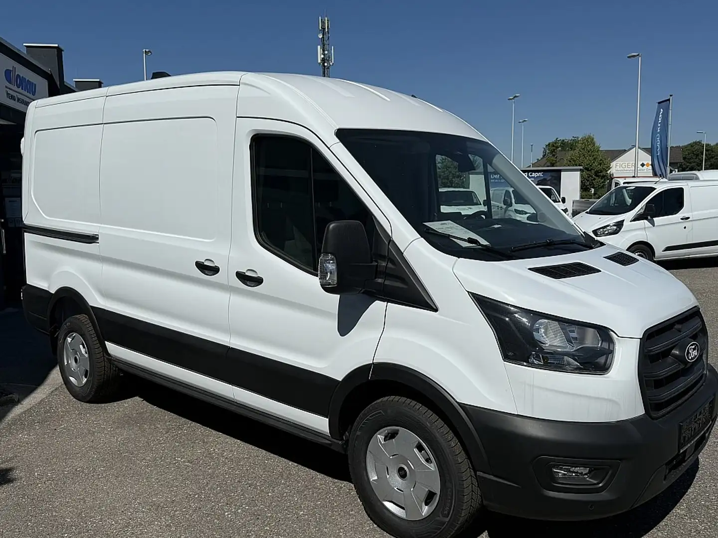 Ford Transit Transit Kasten 2,0 EcoBlue L2H2 350 Trend Weiß - 2