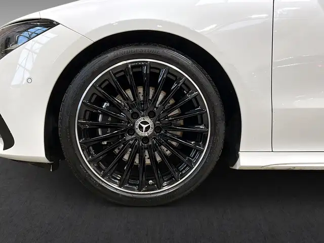 Mercedes-Benz Cla Class view 4
