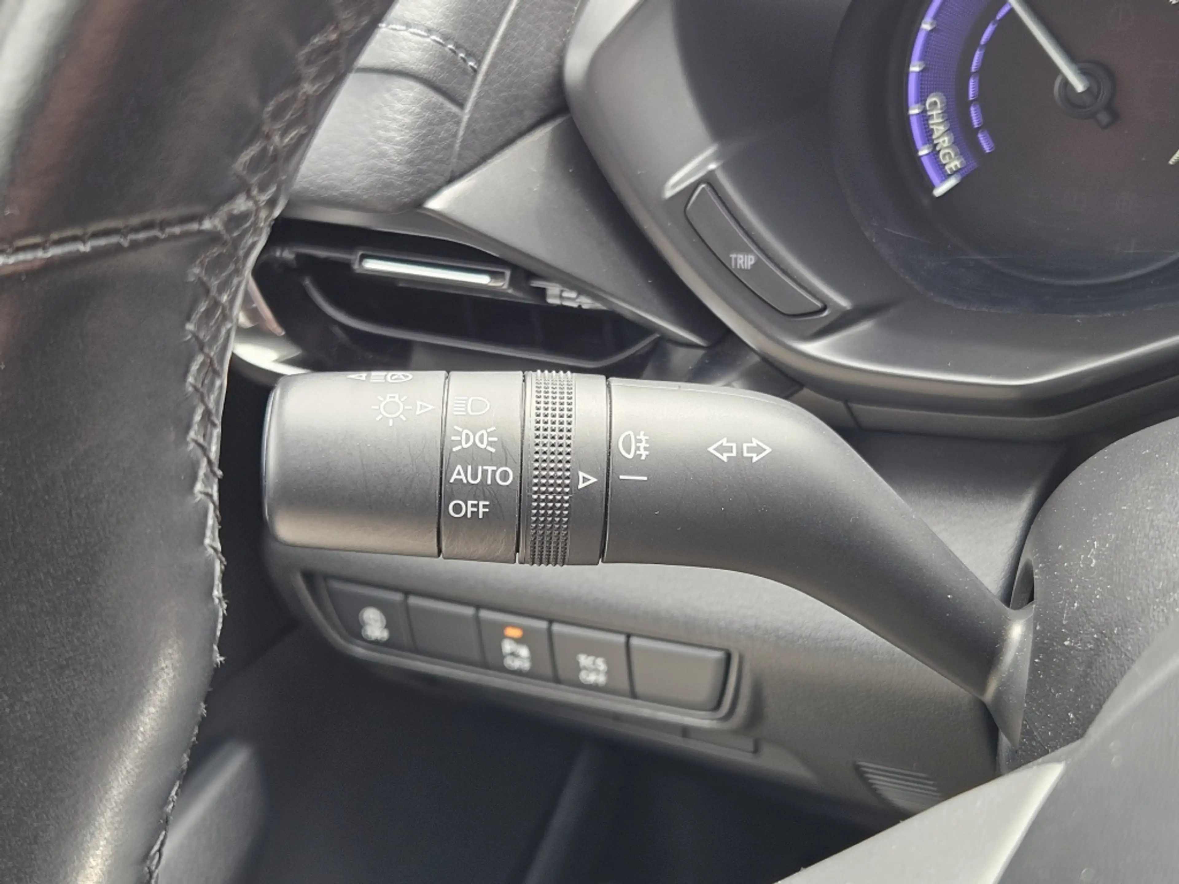 Mazda MX-30 e-SkyActiv 145 Comfort / Industrieel pakket / Carp — photo 14