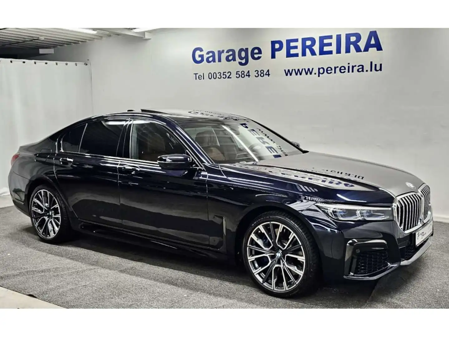 BMW 745 HYBRIDE  M SPORT PAKET CARBON CORE INDIVIDUAL FULL Negru - 1
