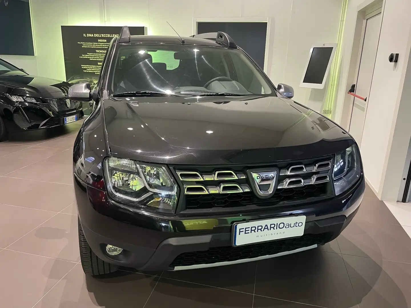 Dacia Duster Duster I 2014 1.6 Laureate 4x2 s Noir - 2