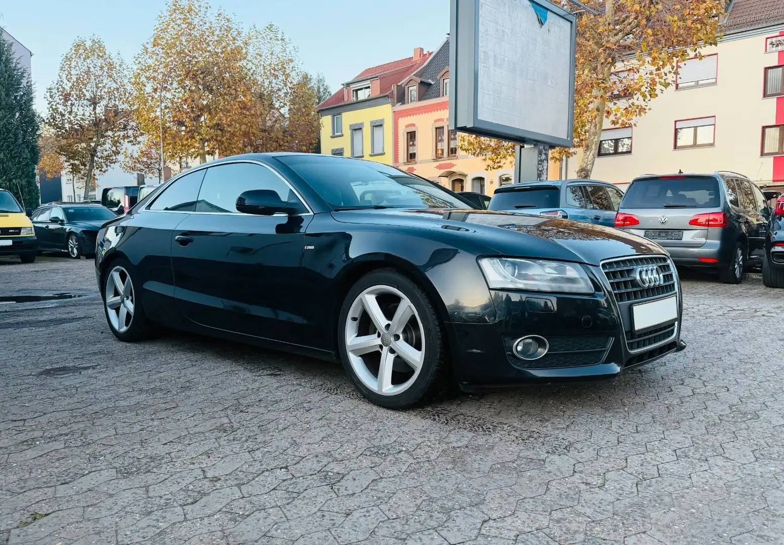 Audi A5 2.0 TFSI Coupe S-Line Plus Navi Xenon PDC Noir - 1