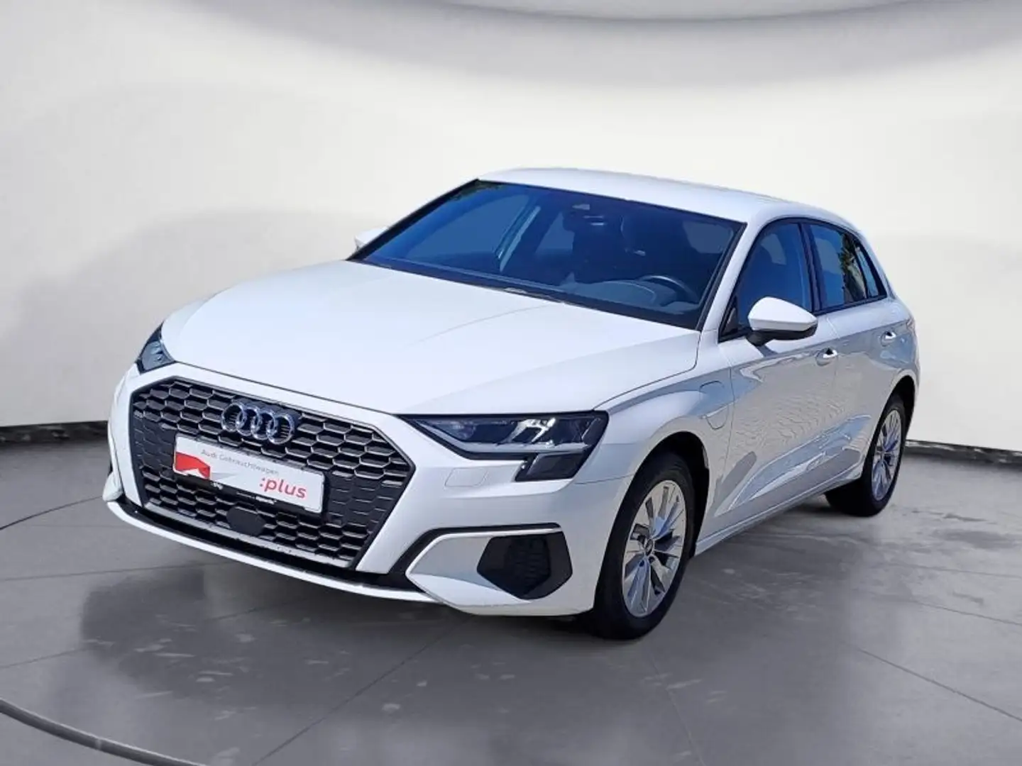 Audi A3 40 TFSIe S tronic Blanc - 2