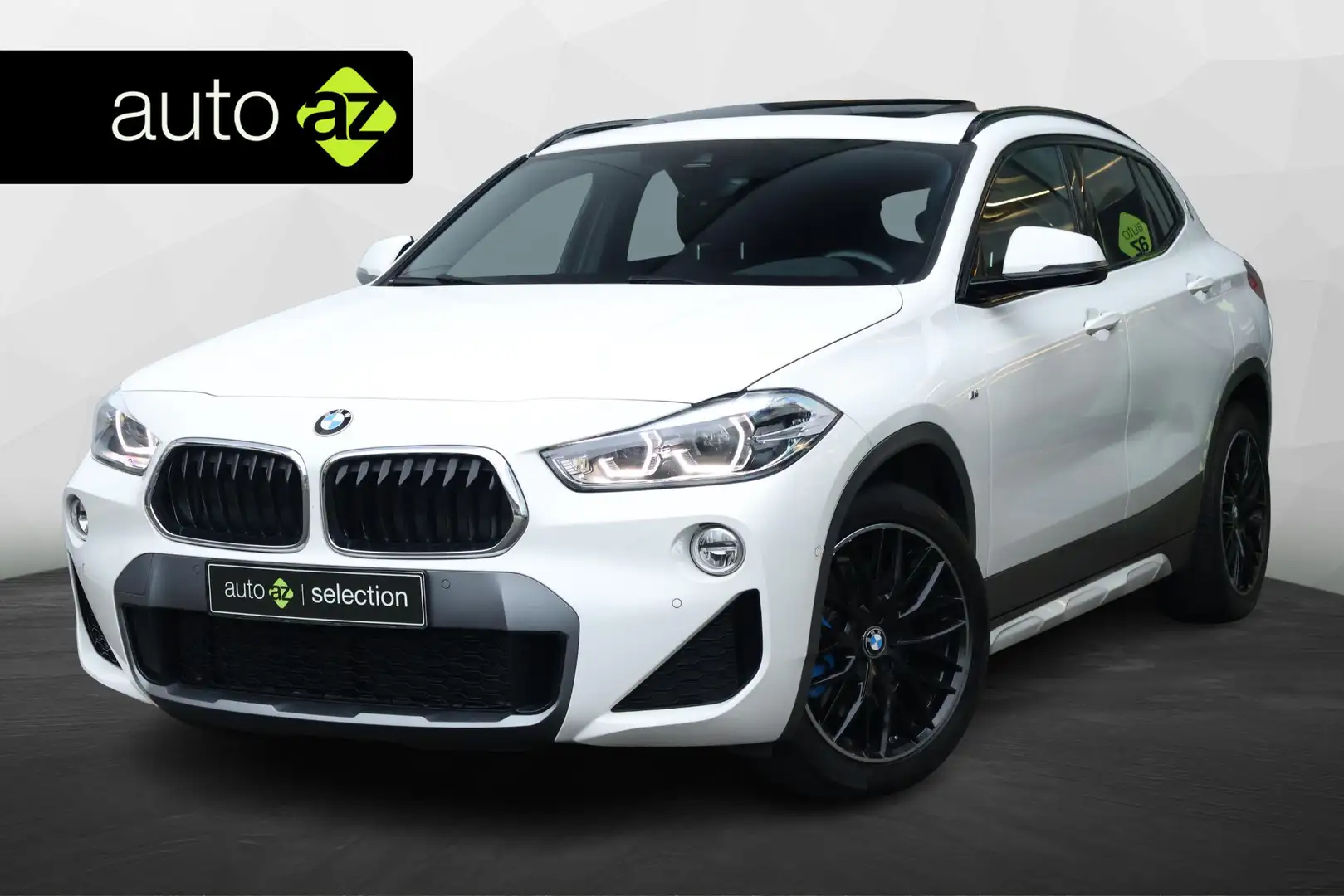 BMW X2 sDrive20i High Executive M Sport X / Pano / H&K / Wit - 1