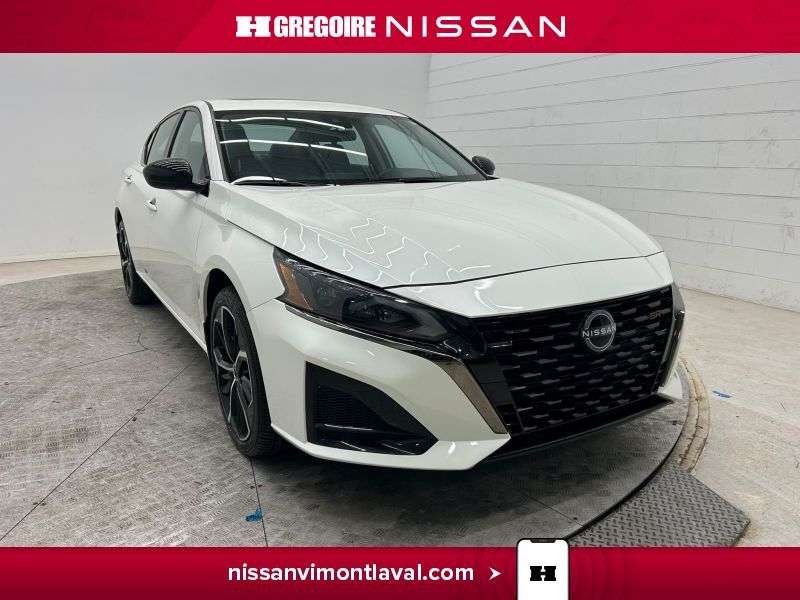 2025 Nissan Altima SR CARPLAY awd CAMERA a partir de 2.99%