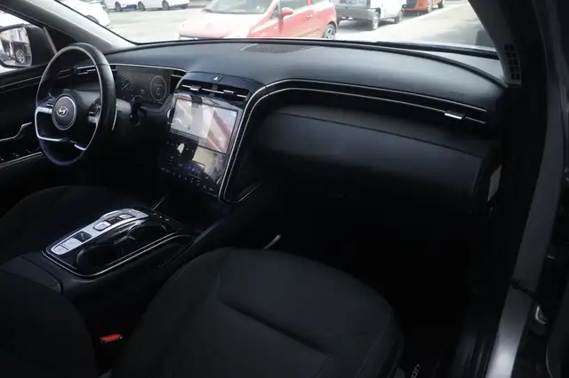 Hyundai Tucson view 12