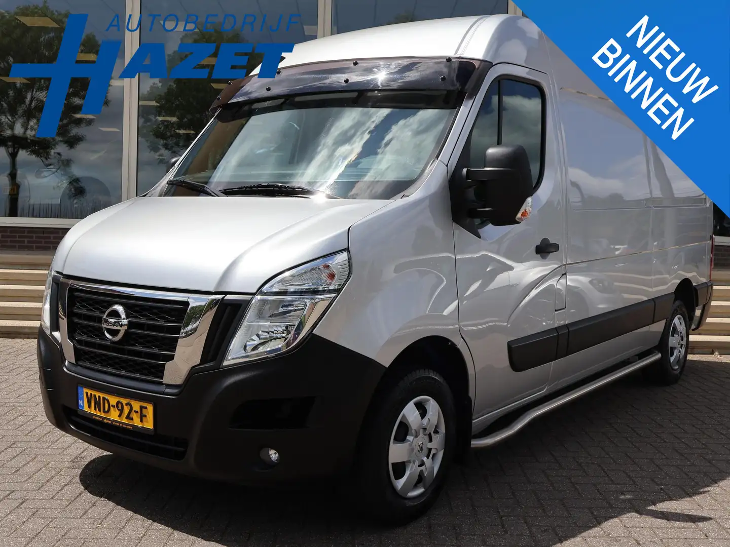 Nissan NV400 2.3 DCI 135 PK L2H2 + NAVIGATIE | CAMERA | CARPLAY Zilver - 1