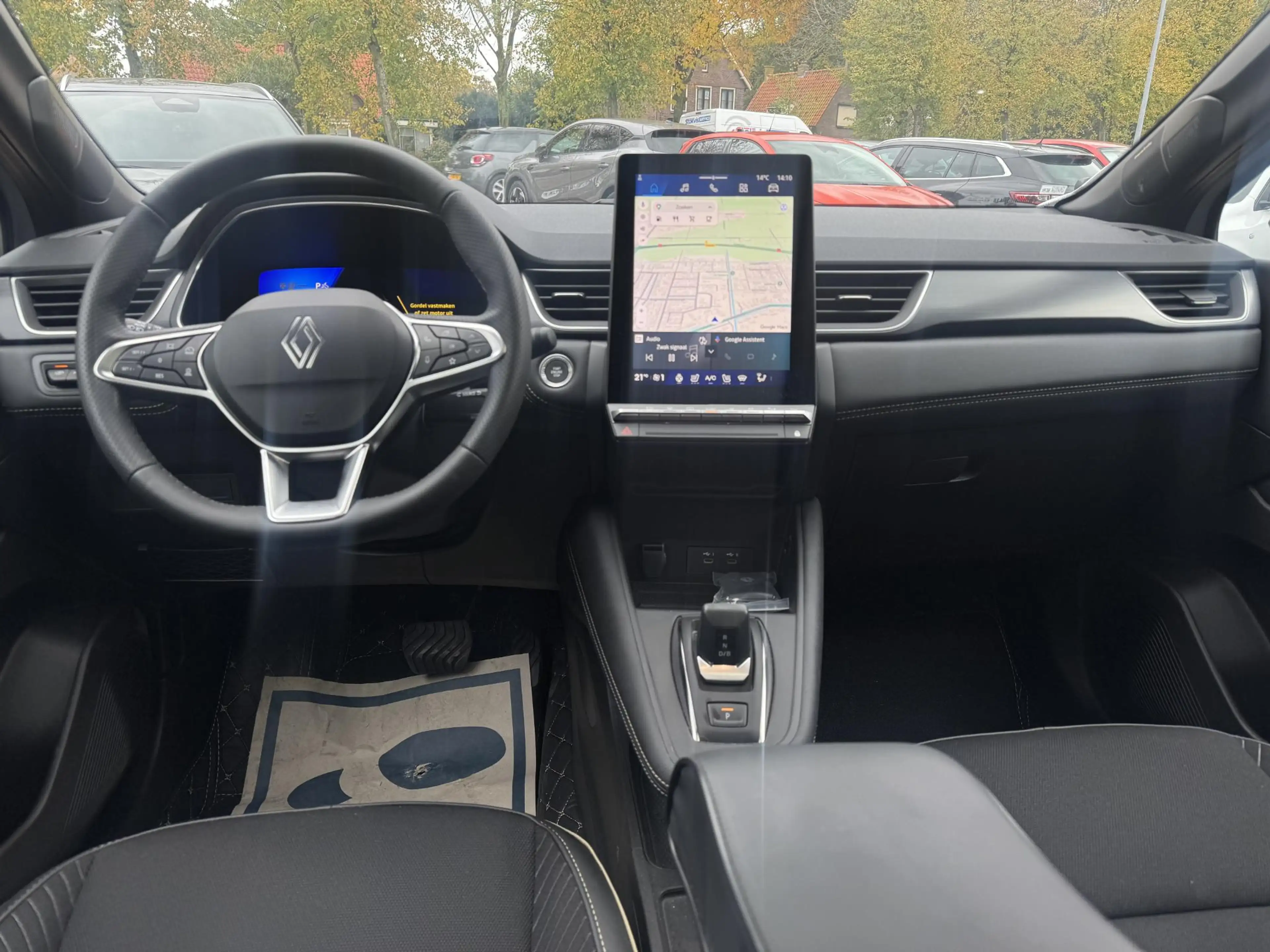 Renault Symbioz 1.8 E-Tech full hybrid 160 iconic — photo 14