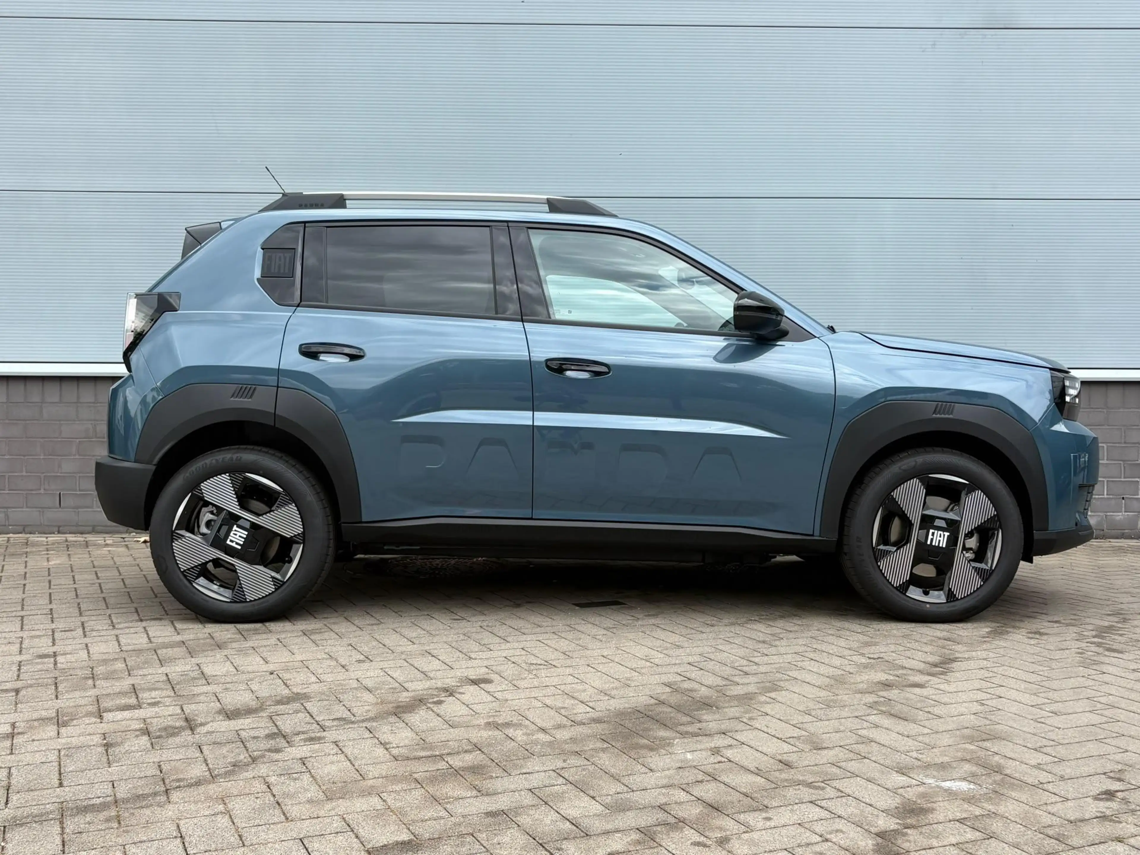 Fiat Grande Panda La Prima 44 kWh Winter Pack — photo 4