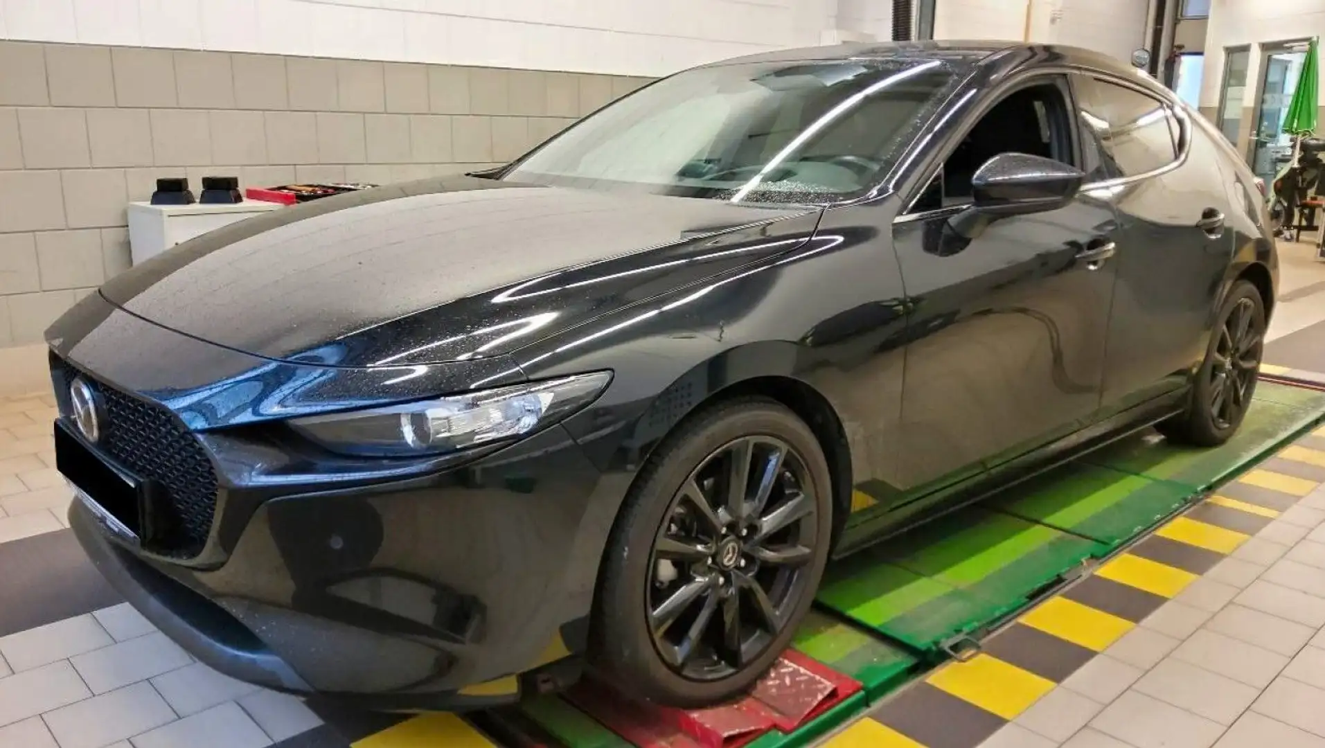 Mazda 3 Lim. 5-trg. Homura *1.Hd*Kamera*LED*Automatik* Schwarz - 1