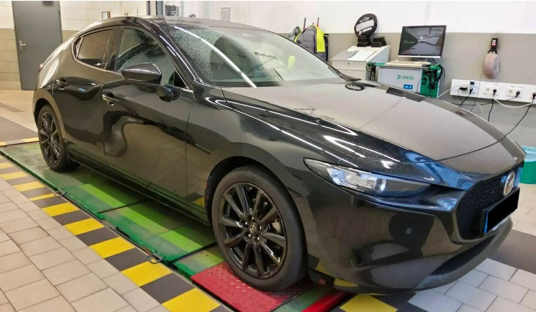 Mazda 3 Lim. 5-trg. Homura *1.Hd*Kamera*LED*Automatik* Schwarz - 2