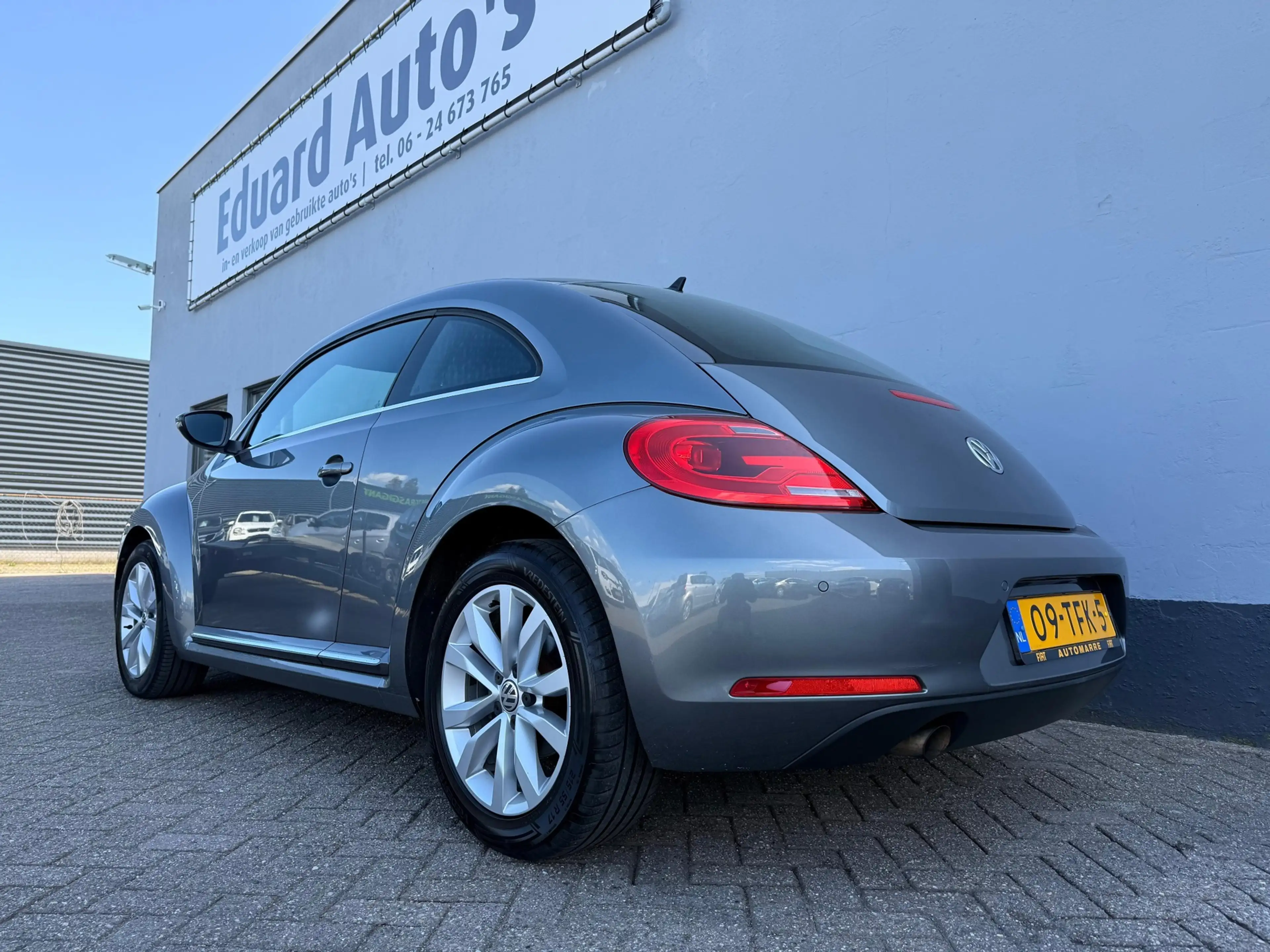 Volkswagen Beetle 1.2 TSI Design - Climate Control — photo 3