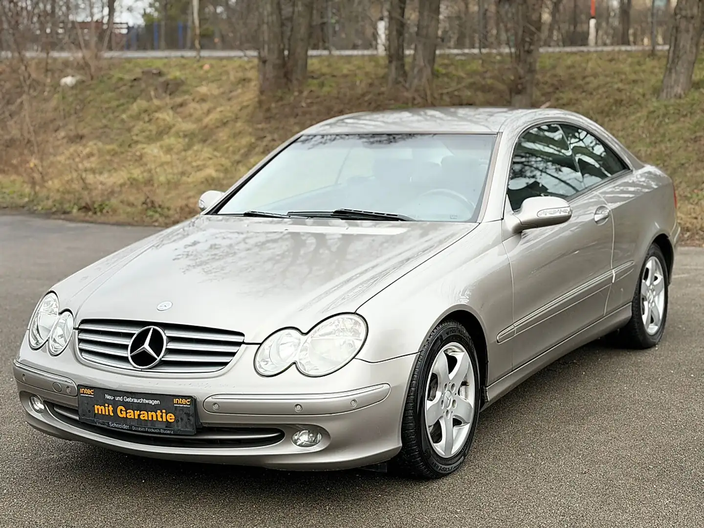 Mercedes-Benz CLK 270 Elegance CDI Aut. Gute Ausstattung Beige - 1