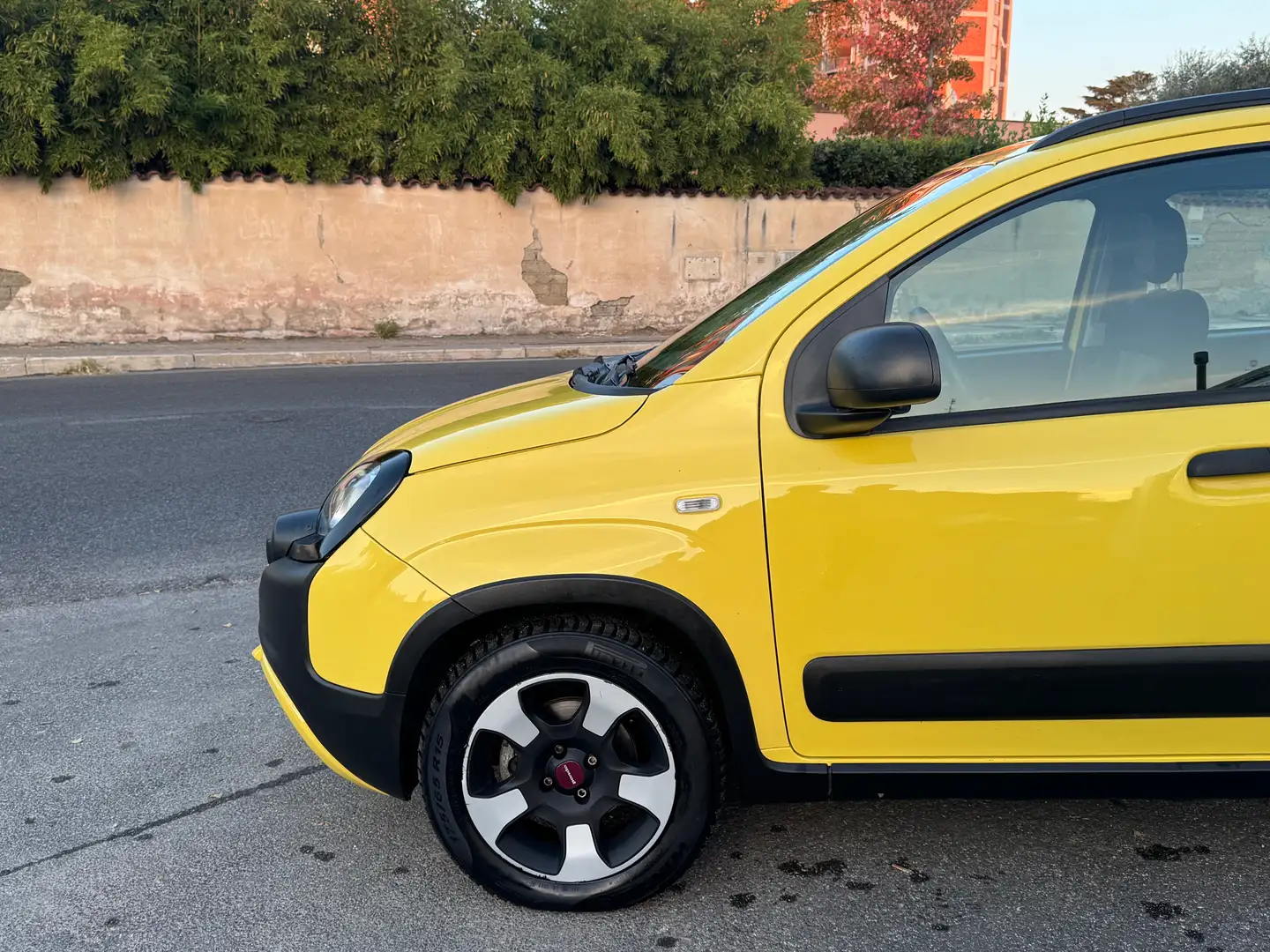 Fiat Panda Panda 2021 1.0 hybrid City Cross s Geel - 2