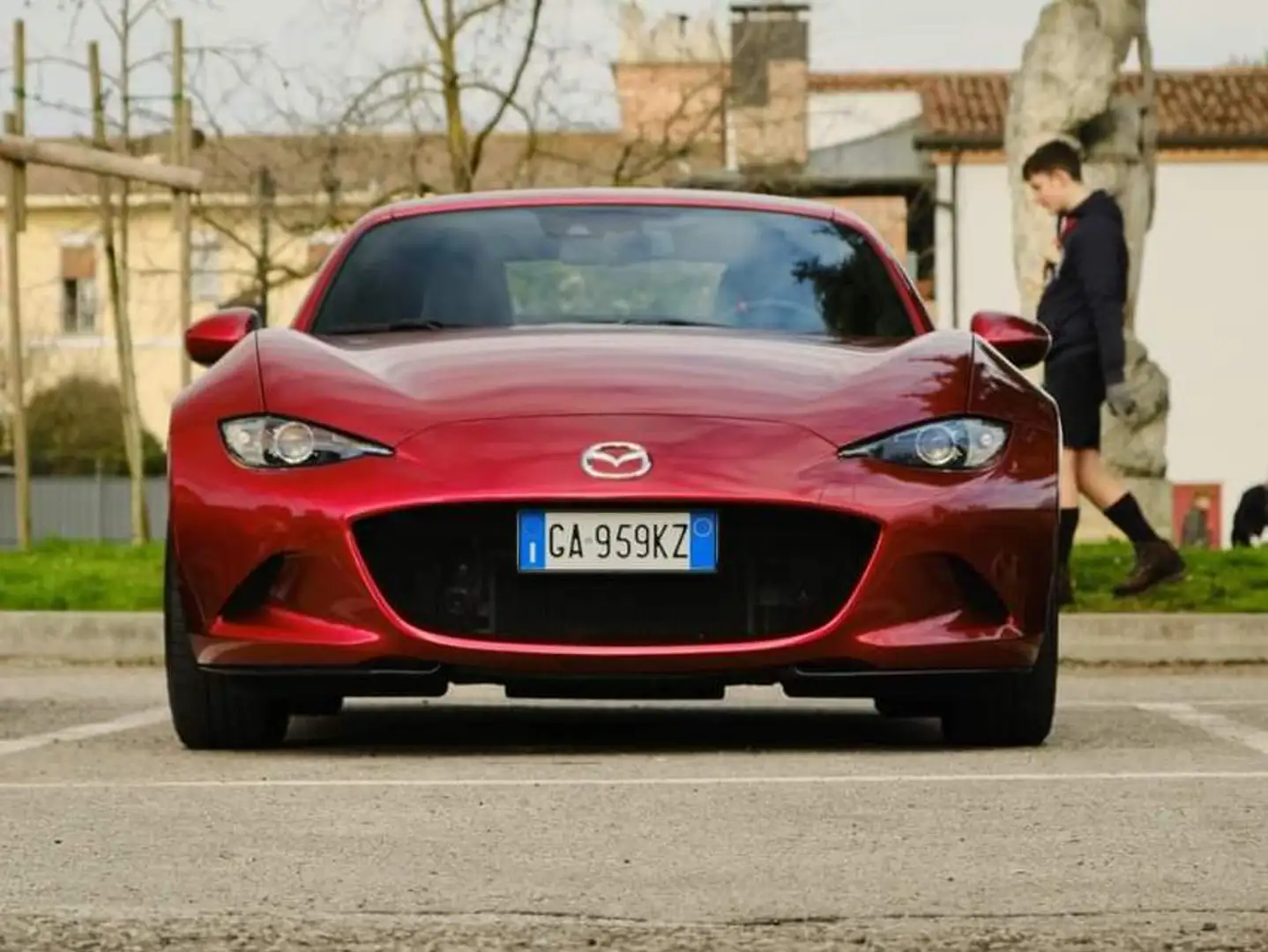 Mazda MX-5 MX-5 RF 2.0 Sport 2.0 184cv Roşu - 1