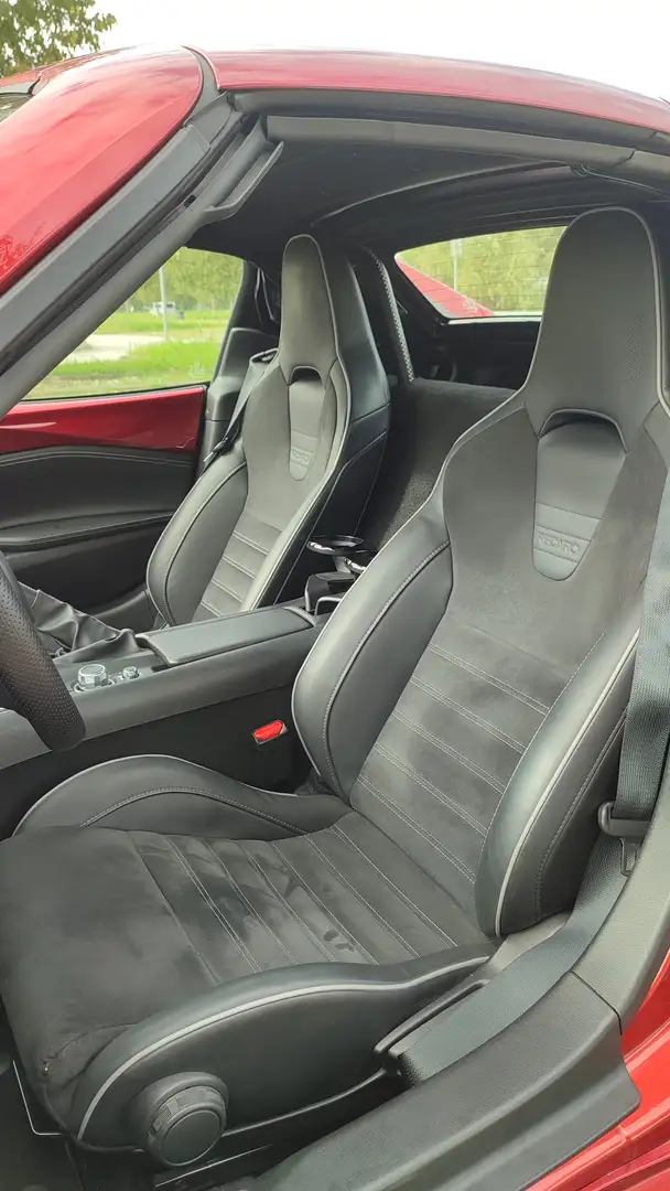 Mazda MX-5 MX-5 RF 2.0 Sport 2.0 184cv Roşu - 2