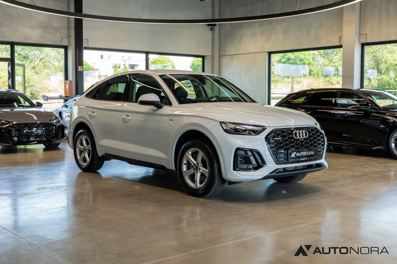 Audi Q5 45 TFSI quattro Sportback S line Tour Matrix — photo 3