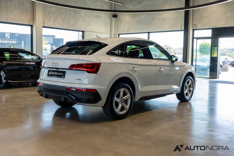 Audi Q5 45 TFSI quattro Sportback S line Tour Matrix — photo 4