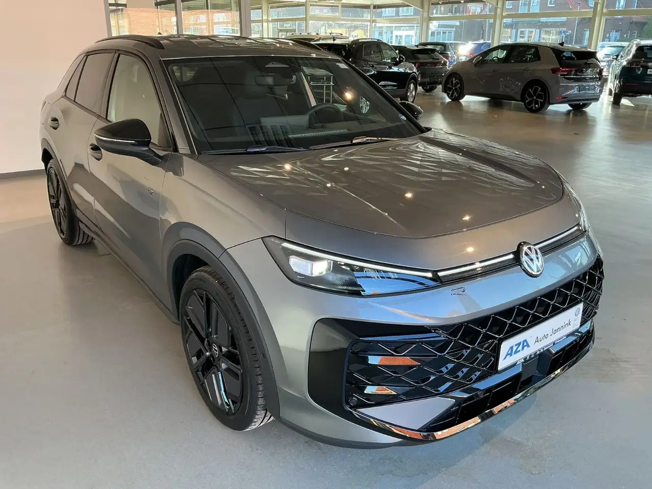 Volkswagen T-Roc 1.5 eTSI R-Line | AHK | IQ.LIGHT | ACC 4