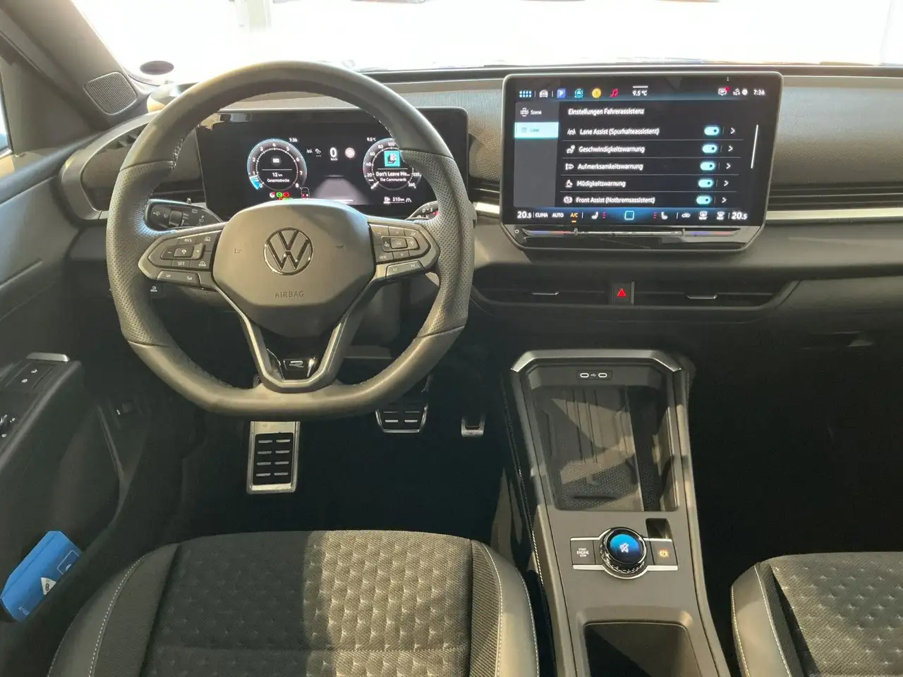 Volkswagen T-Roc 1.5 eTSI R-Line | AHK | IQ.LIGHT | ACC 10