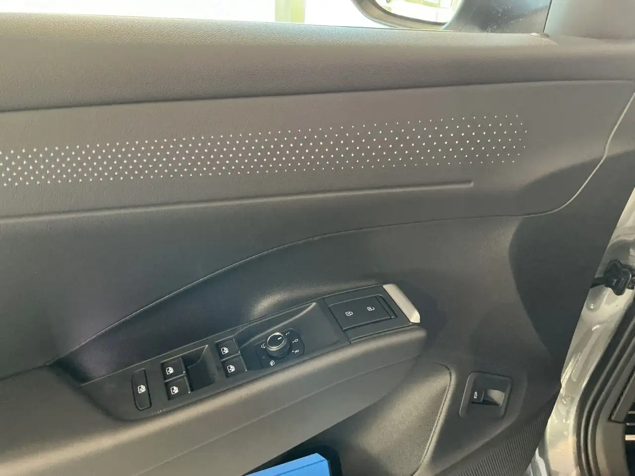 Volkswagen T-Roc 1.5 eTSI R-Line | AHK | IQ.LIGHT | ACC 7