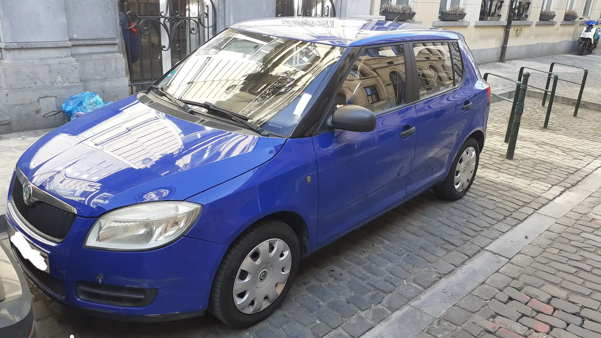 Skoda Fabia Fabia 1.2i Go Bleu - 1