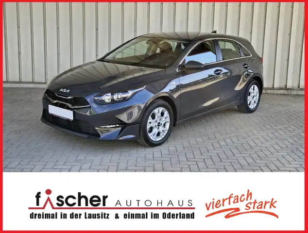 Kia cee'd / Ceed 1.5T 140 DCT7 VISION KOMF+ (NAV)