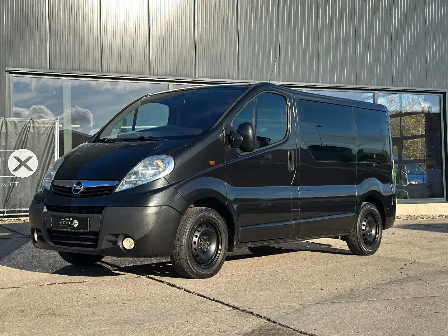 Opel Vivaro Kasten 9 Sitzer / Sitzheizung / Klima Noir - 1