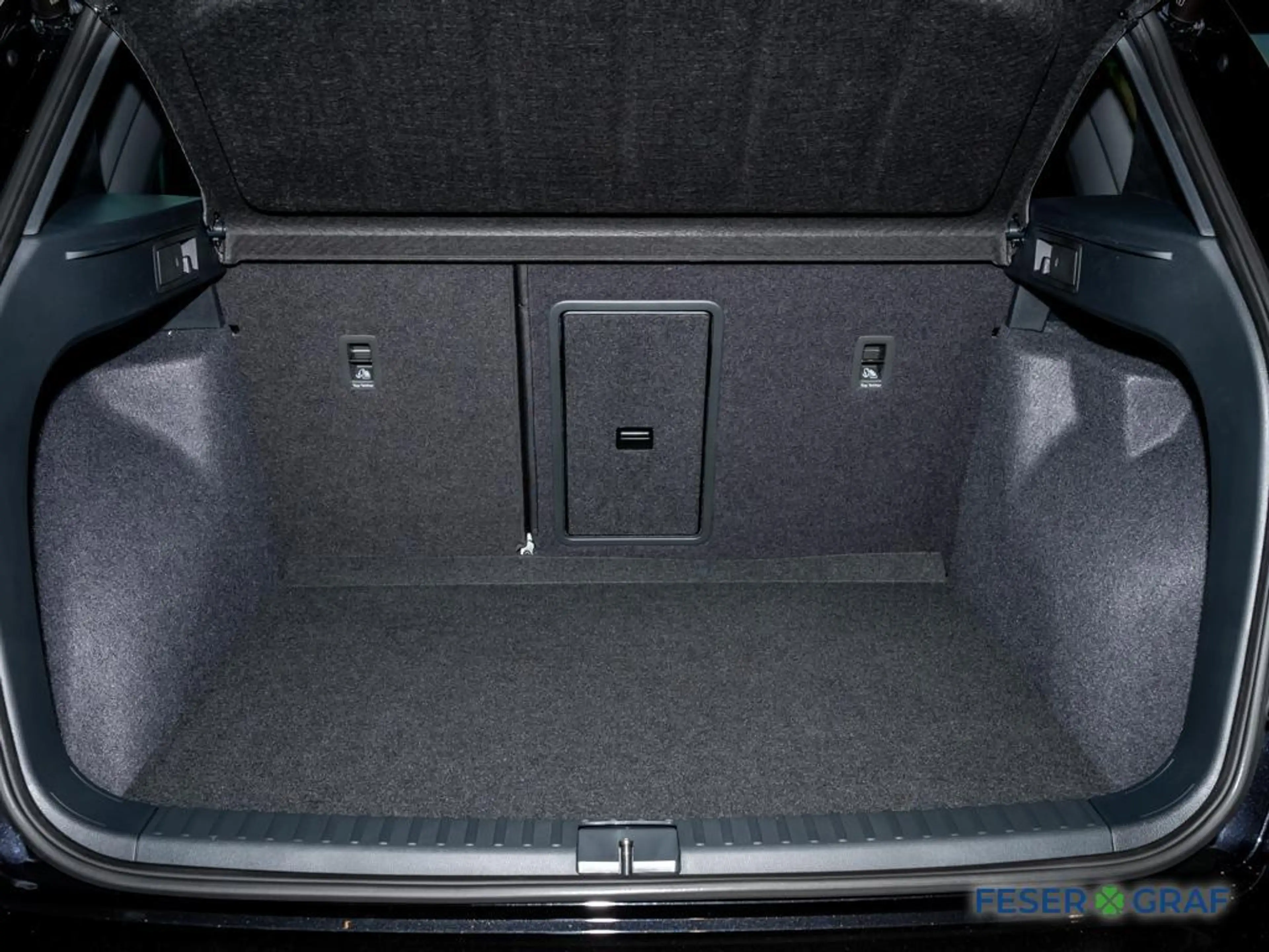 CUPRA Ateca VZ Tribe Edition 2.0TSI DSG 4Drive AHK/LED — photo 12