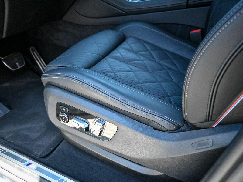BMW X6 xDrive30d M-SportPRO 22 PANO KomSitz Sitzlüft — photo 8