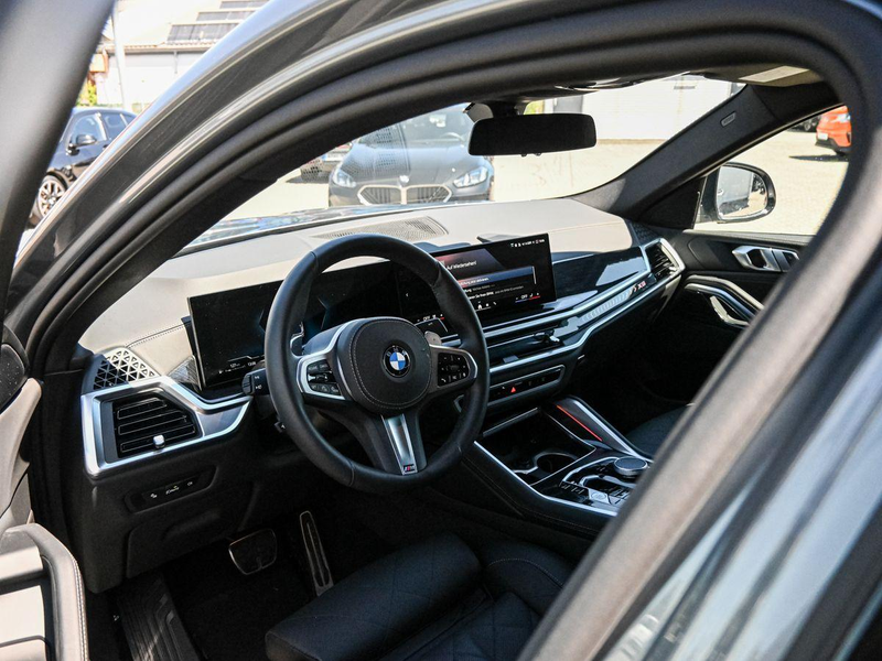 BMW X6 xDrive30d M-SportPRO 22 PANO KomSitz Sitzlüft — photo 7