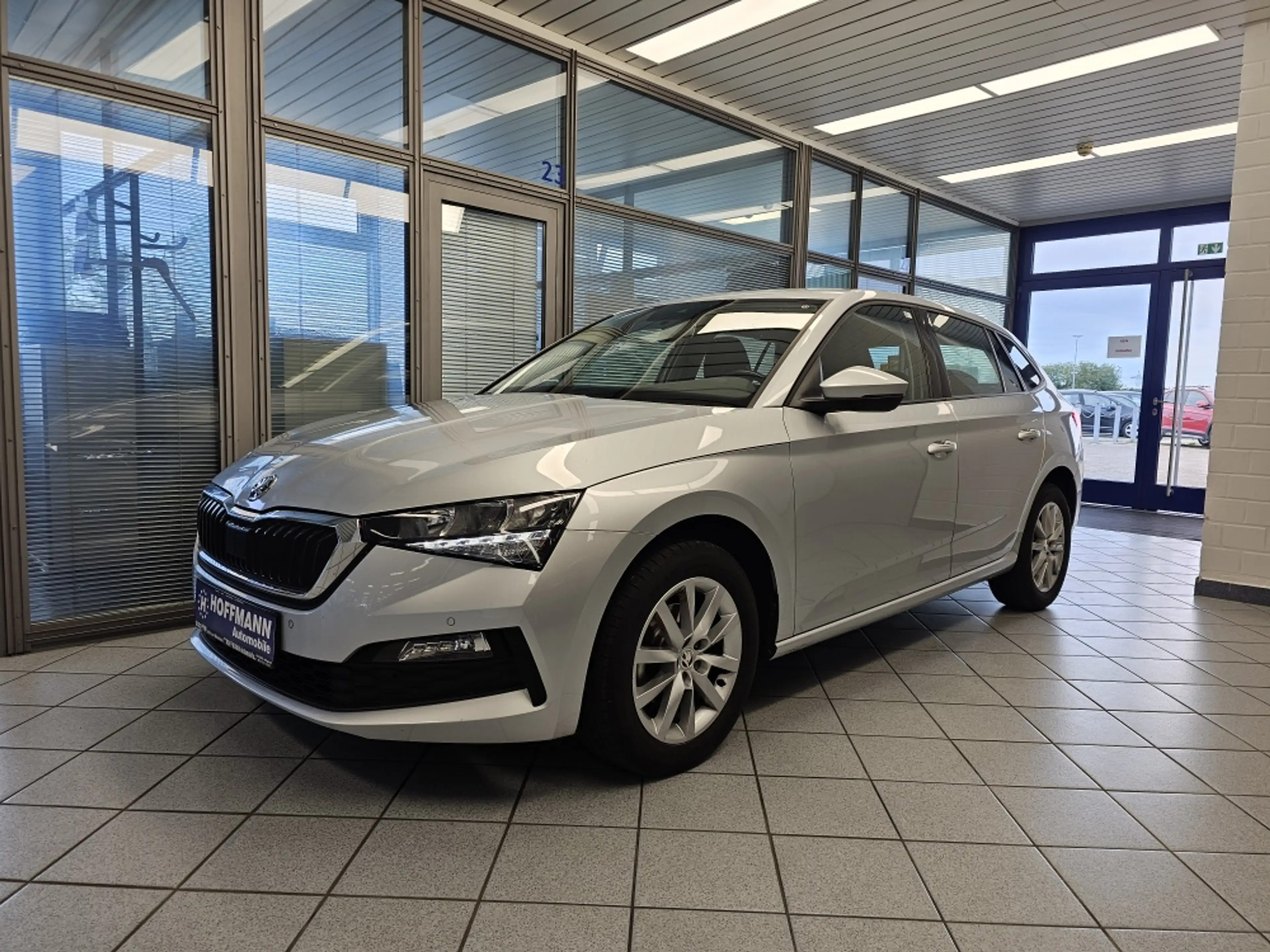 Skoda Scala Style 1.Hand,Kamera,PDC,LED,Tempomat — photo 2