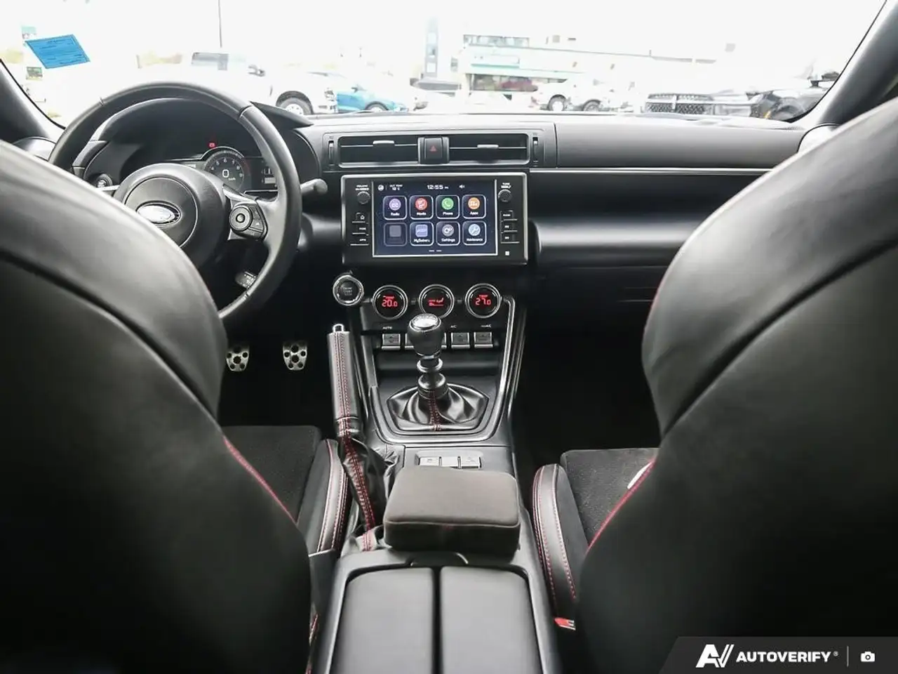 Subaru BRZ снимка Subaru BRZ