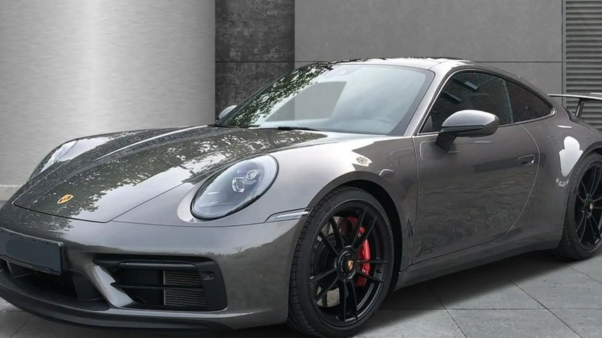 Porsche 992 Carrera 4 GTS Coupé PDK Gris - 2