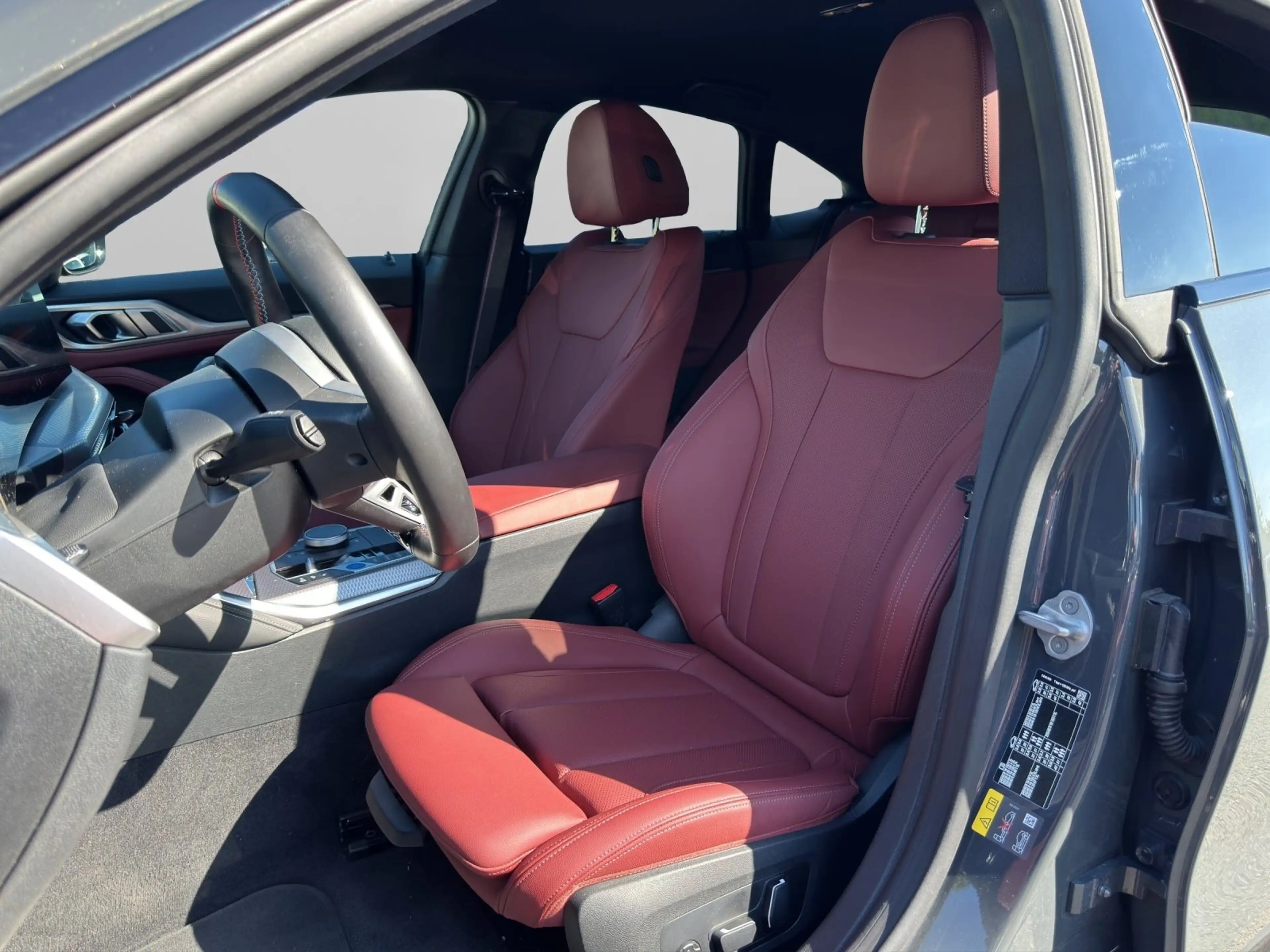 BMW i4 M60 xDrive Gran Coupé HK HiFi DAB LED AHK — photo 7