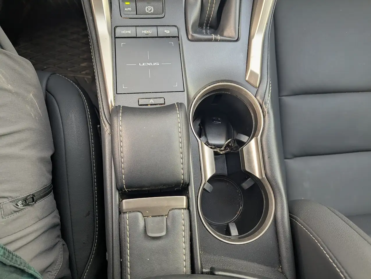 Lexus NX fotografie Lexus NX