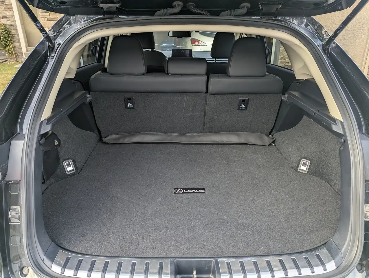 Lexus NX fotografie Lexus NX