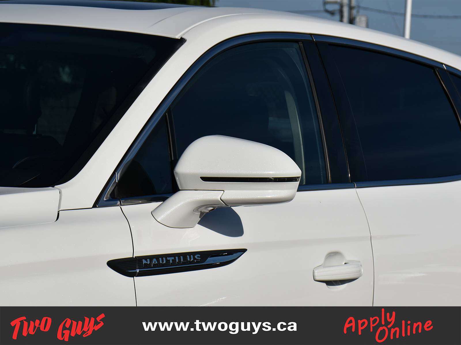 2023 Lincoln Nautilus Reserve AWD Leather nav Glass Roof photo 4