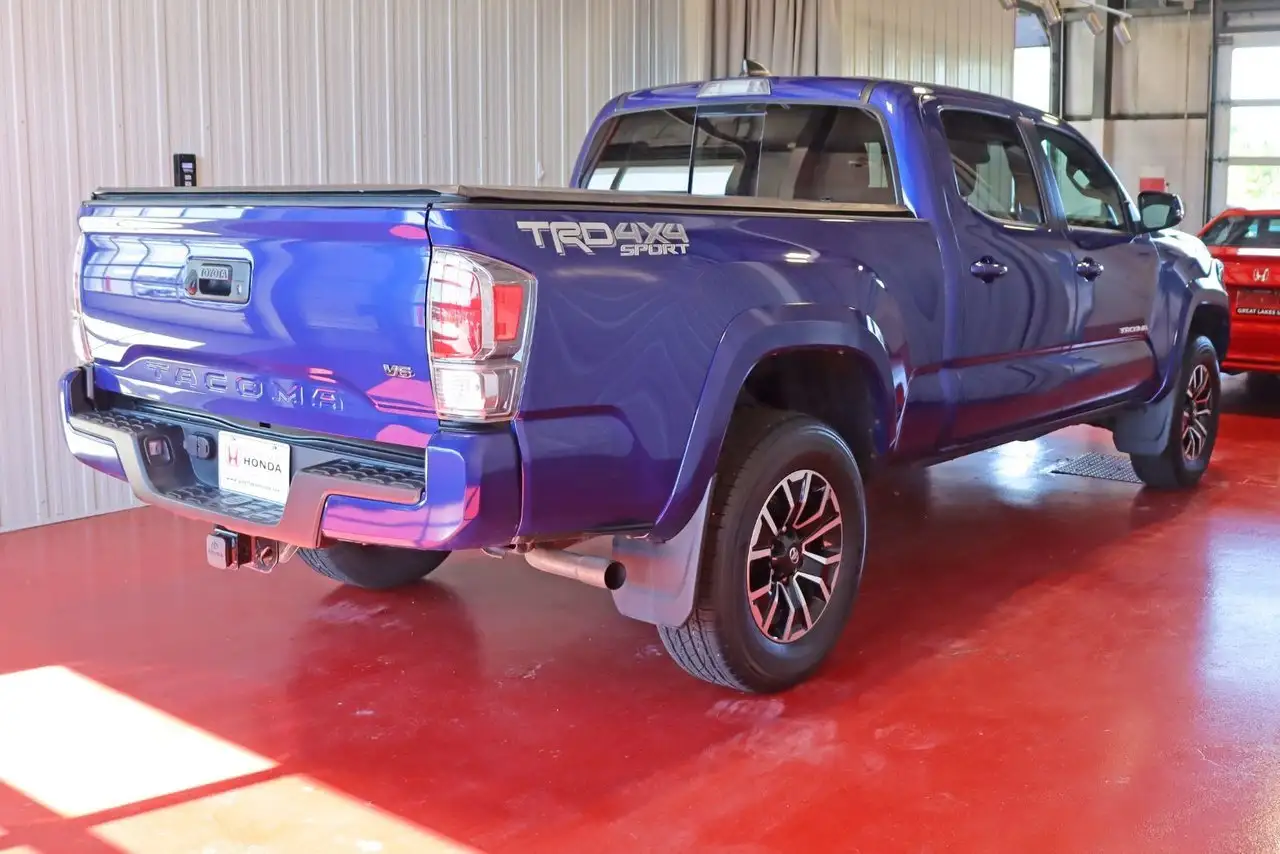 Toyota Tacoma photo Toyota Tacoma