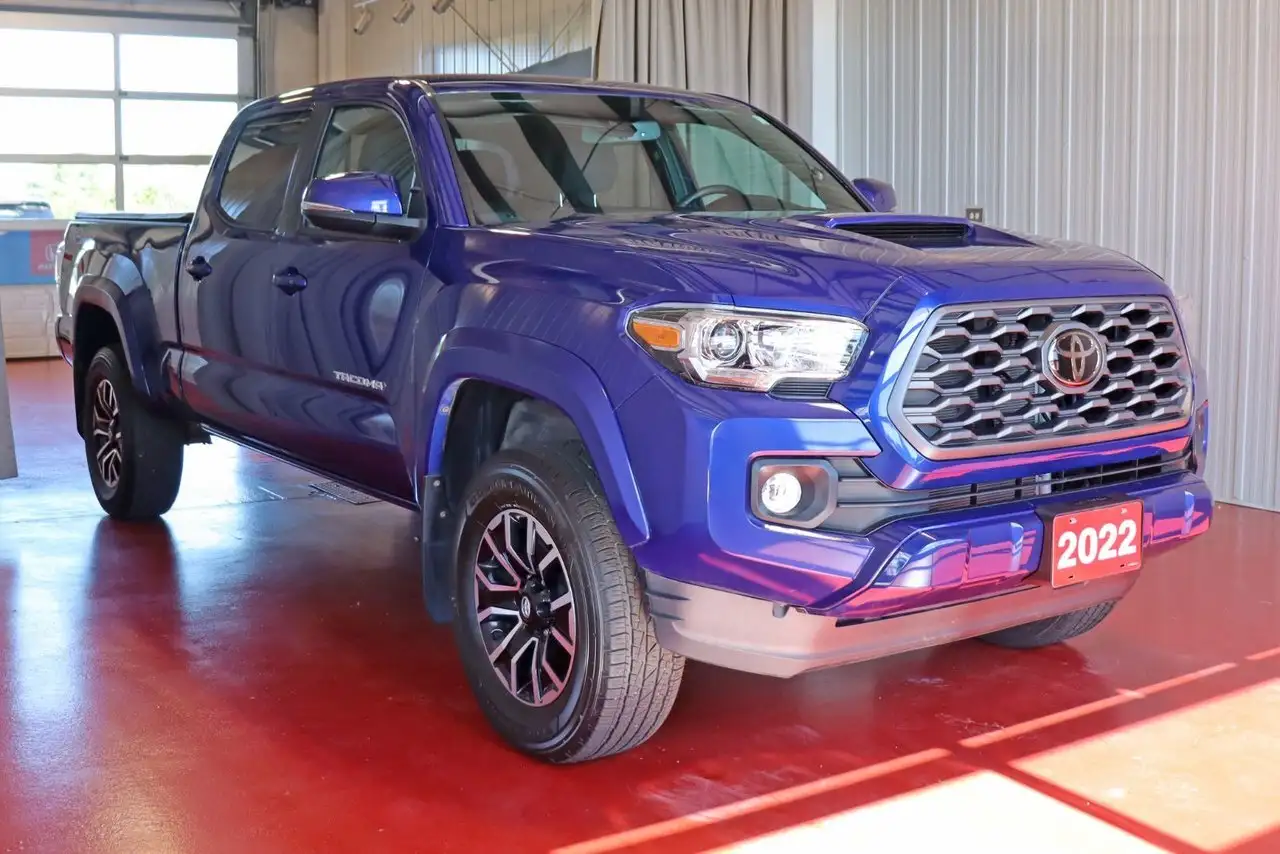 Toyota Tacoma photo Toyota Tacoma
