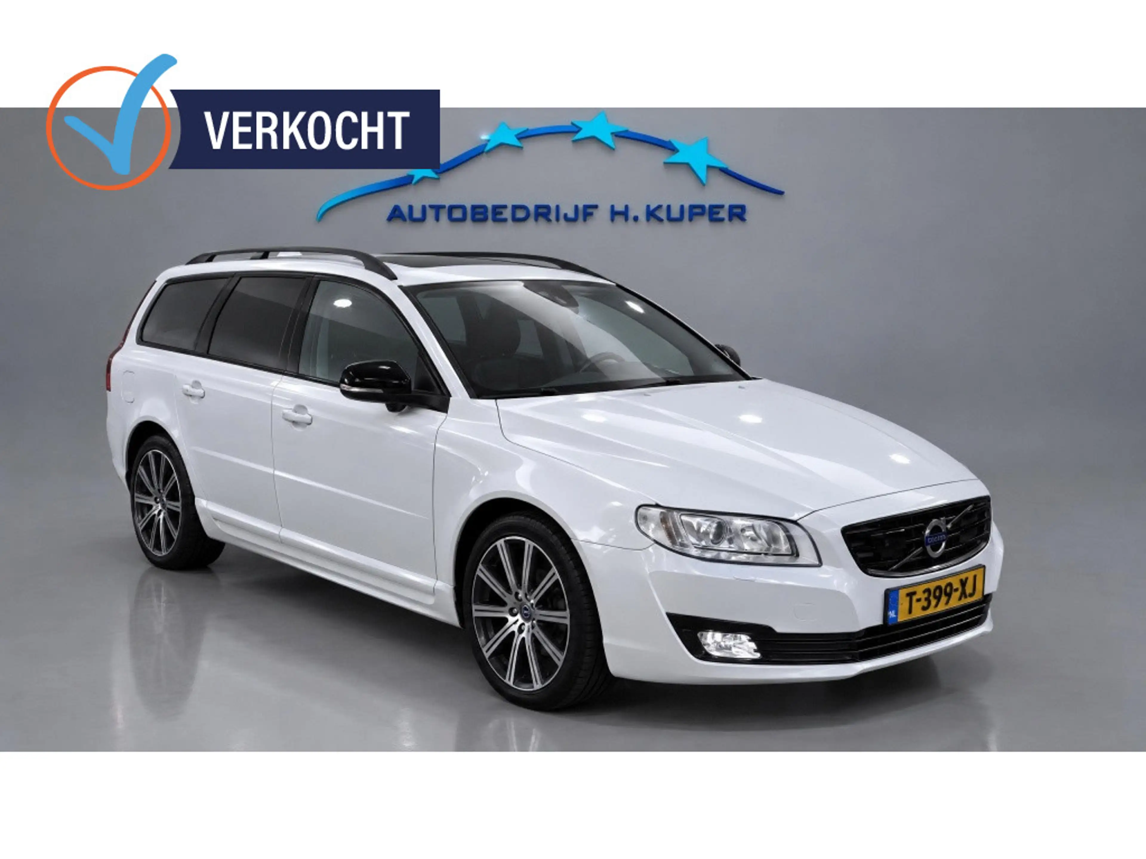 Volvo V70 2.0 T4 Inscr. Ed. | Pano | Trekhaak | Cruise | Nav — photo 5