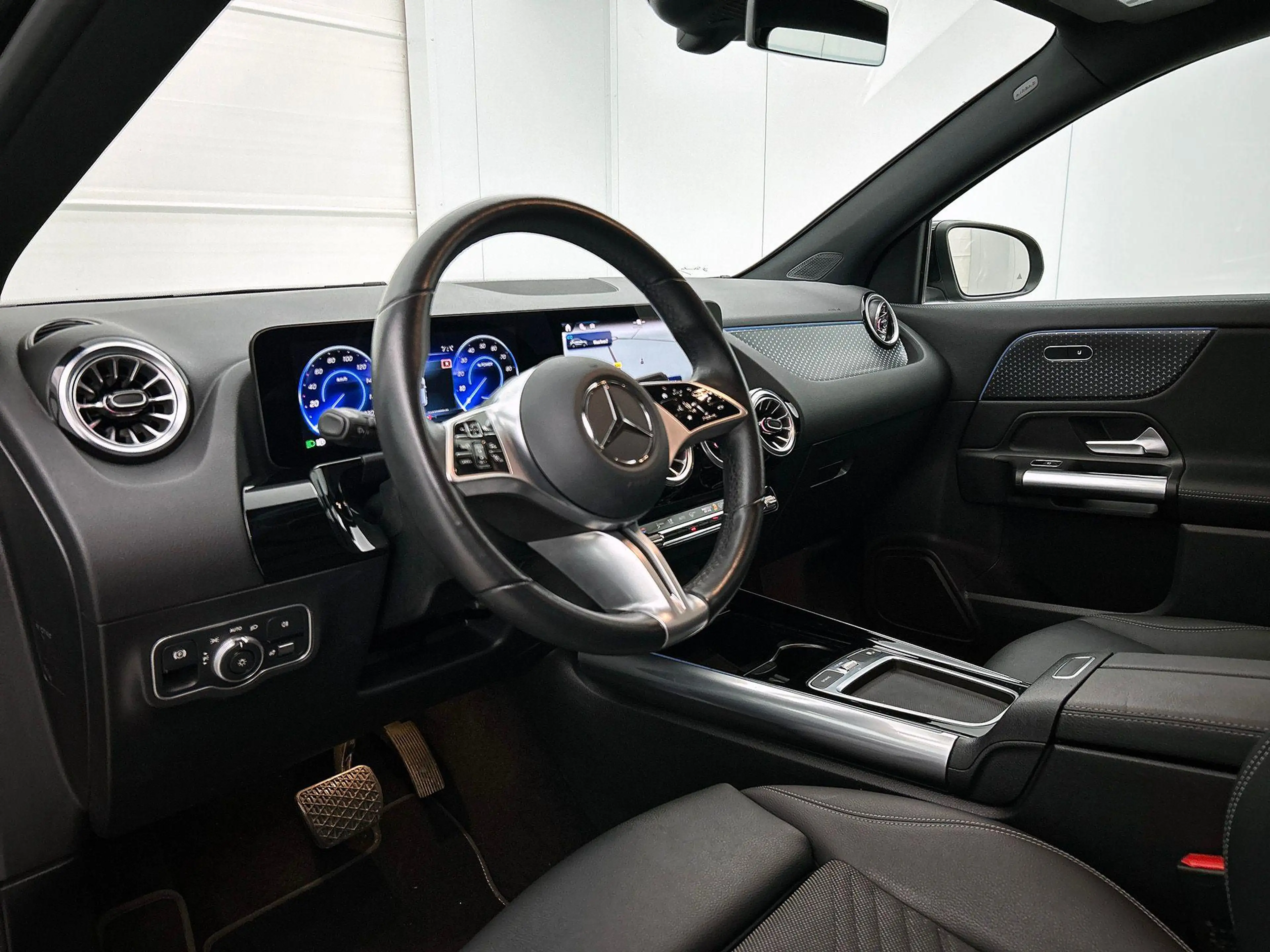 Mercedes-Benz EQA 250 EQA 250+ Business Line — photo 8
