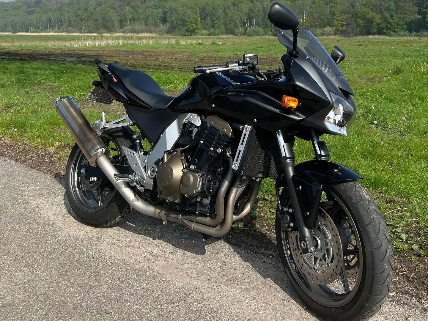Kawasaki Z 750 Z750S Zwart - 1