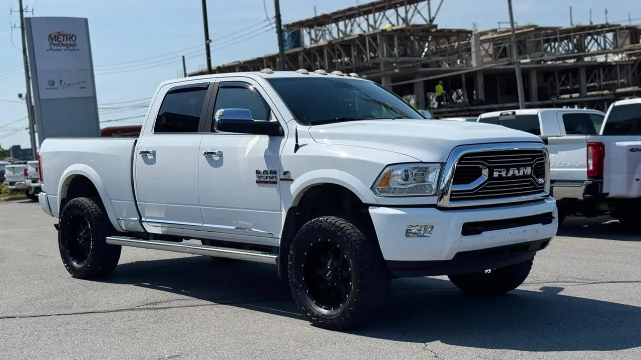 RAM 3500 снимка RAM 3500