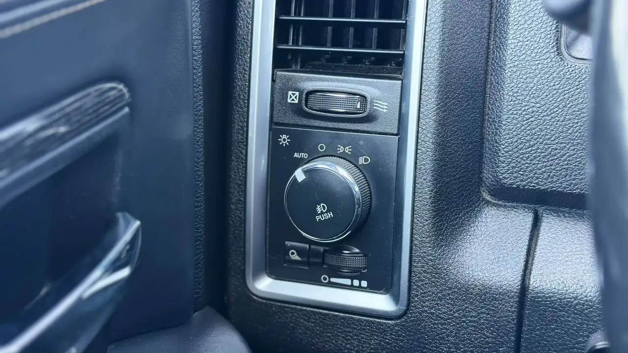 RAM 3500 снимка RAM 3500