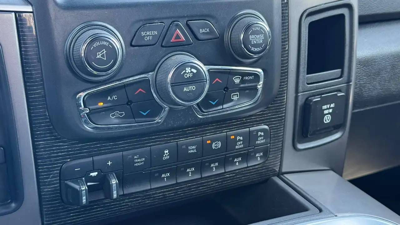 RAM 3500 снимка RAM 3500