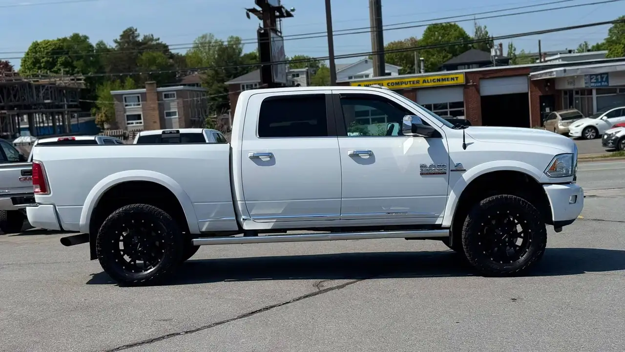 RAM 3500 снимка RAM 3500