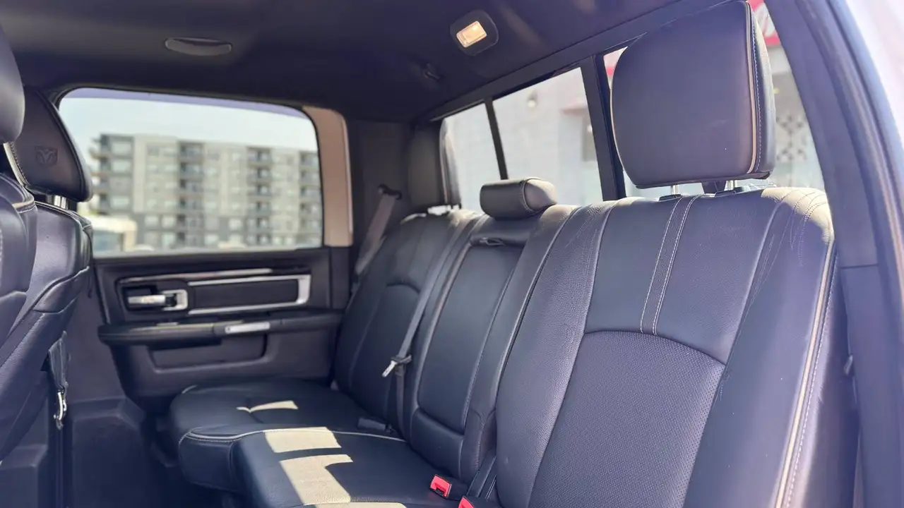 RAM 3500 снимка RAM 3500